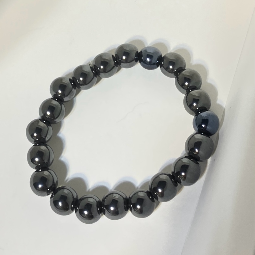 Men’s Hematite Stretch Bracelet – Grounded Strength & Modern Style